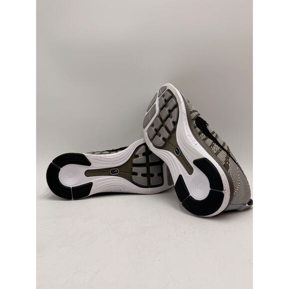 Nike FLYKNIT ONE+ Women's NEW Running Sneakers White US Size 8 - Picture 9 of 11